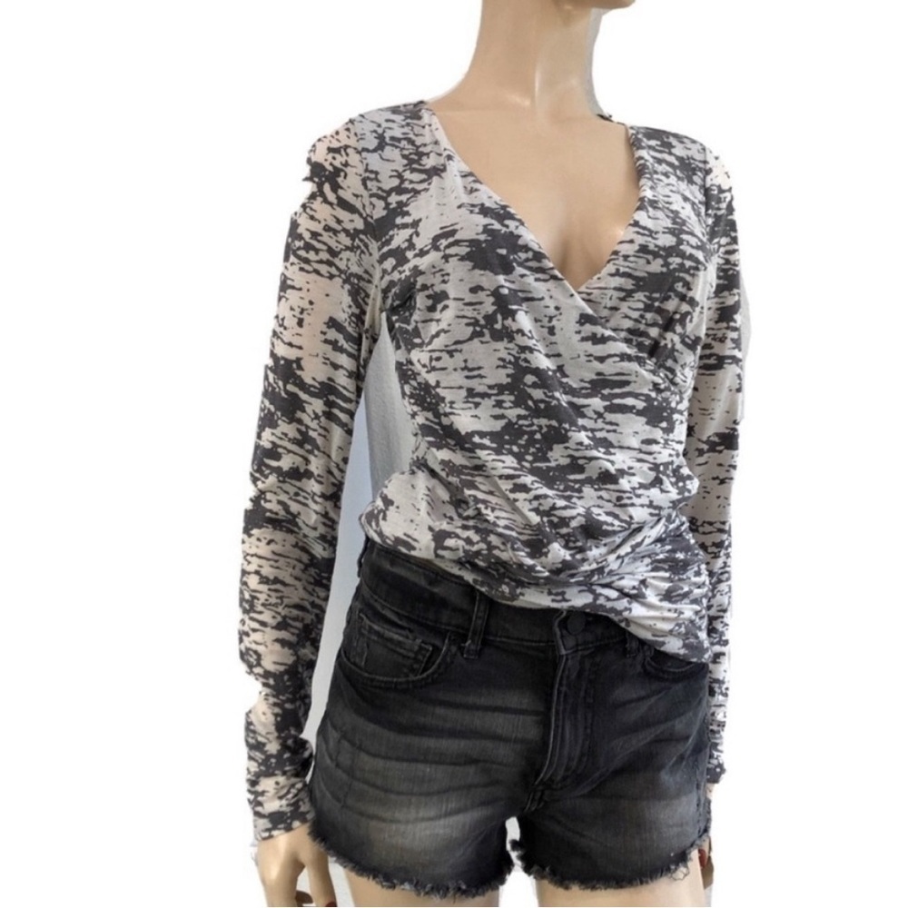 TART V-neck long sleeve blouse size:M